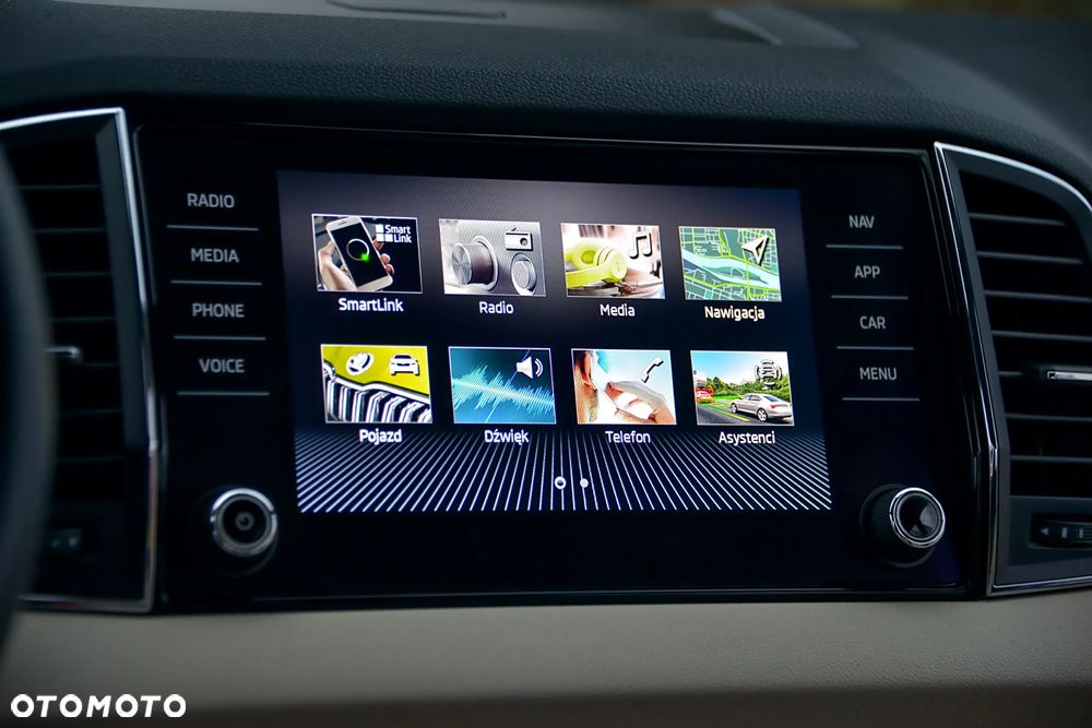 Skoda Karoq 2.0 TDI SCR Sportline - 28