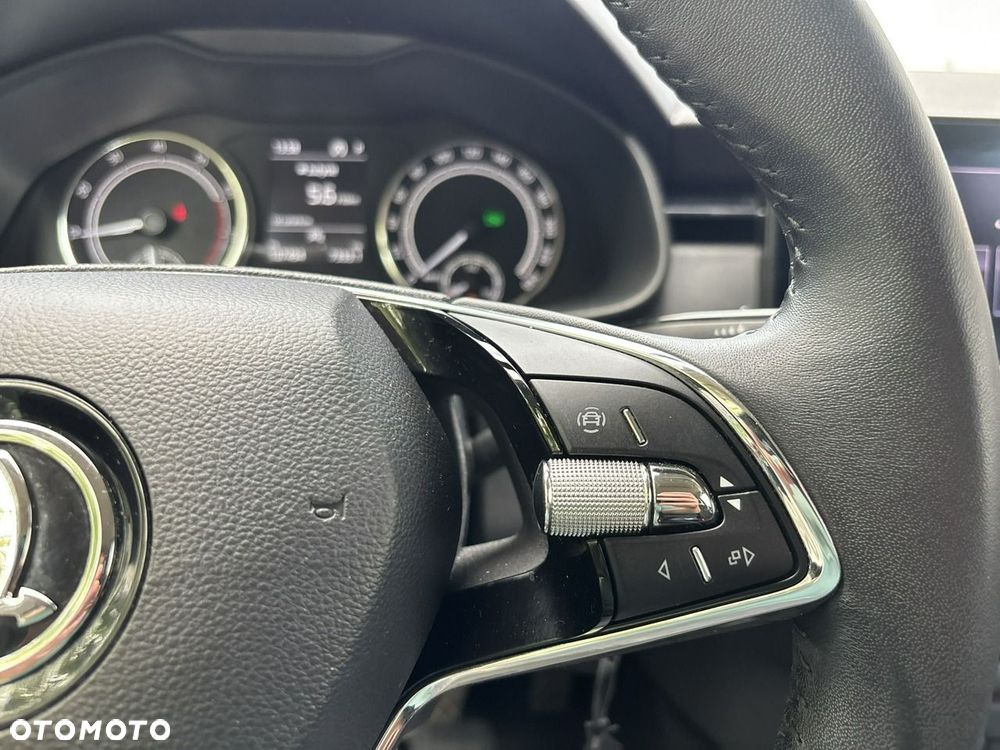 Skoda Kamiq 1.0 TSI Ambition DSG - 26