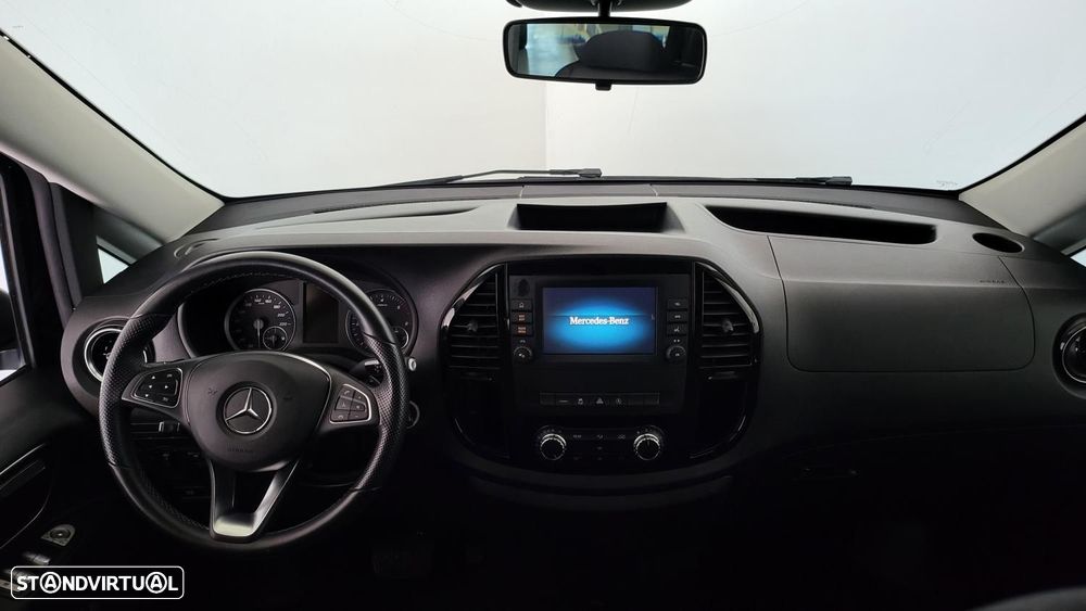 Mercedes-Benz Vito Tourer Longa Aut. SELECT - 13