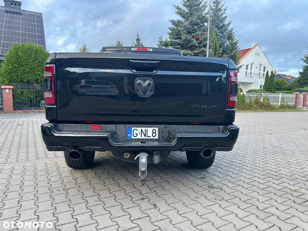 RAM 1500 5.7 Crew Cab Bighorn - 4