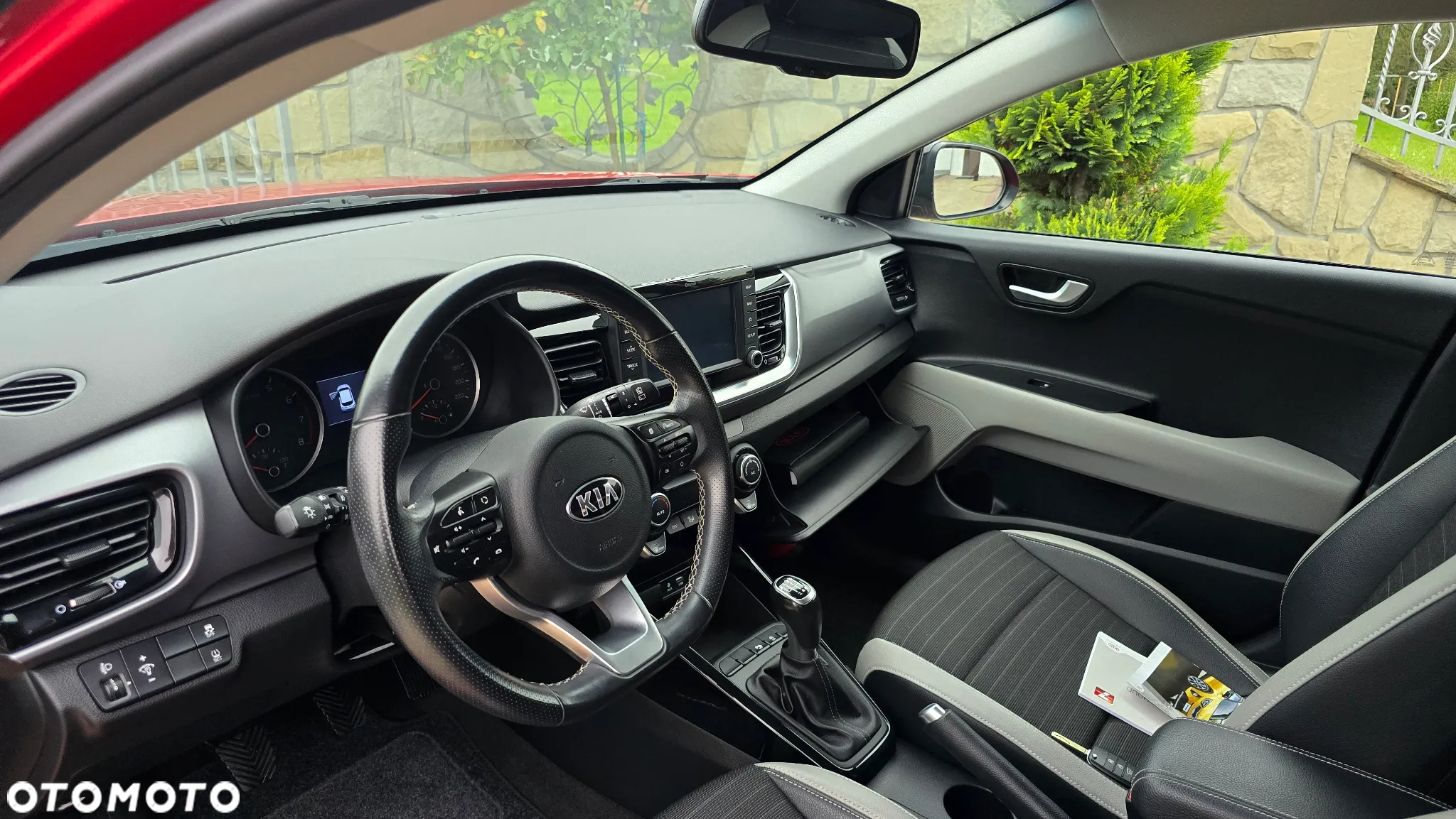 Kia Stonic 1.0 T-GDI 120 Vision - 10