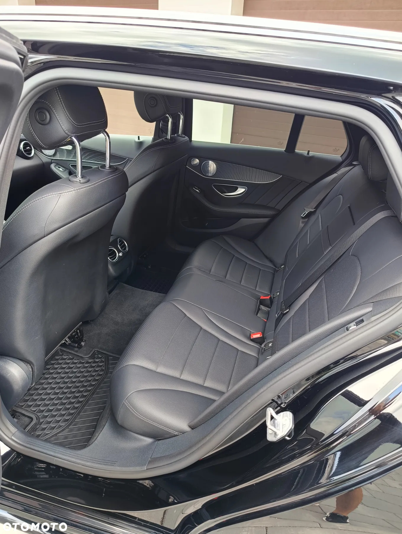 Mercedes-Benz Klasa C 200 4-Matic 9G-TRONIC - 11