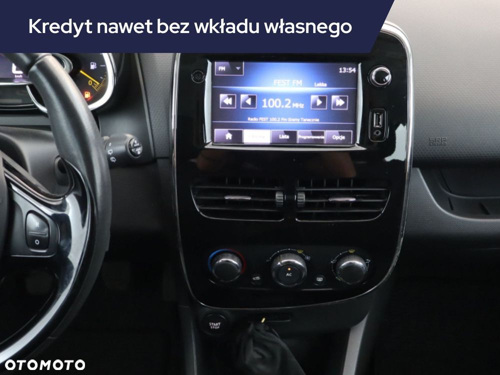 Renault Clio - 15