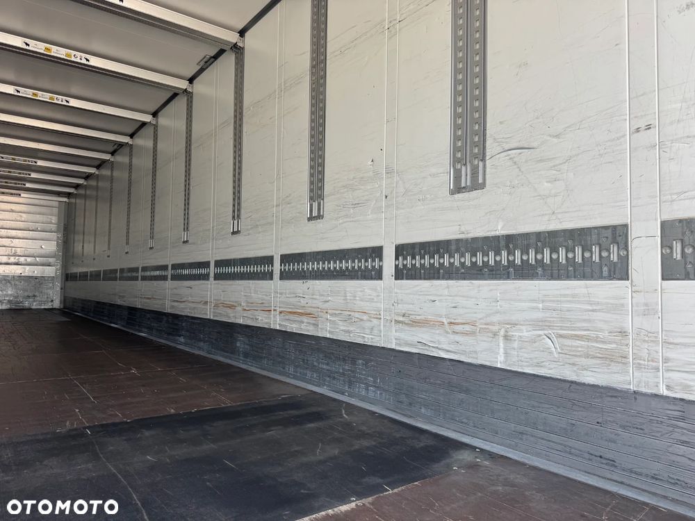 Schmitz Cargobull Izoterma , Doppelstock, oś podnoszona, 184.000 km!! - 15