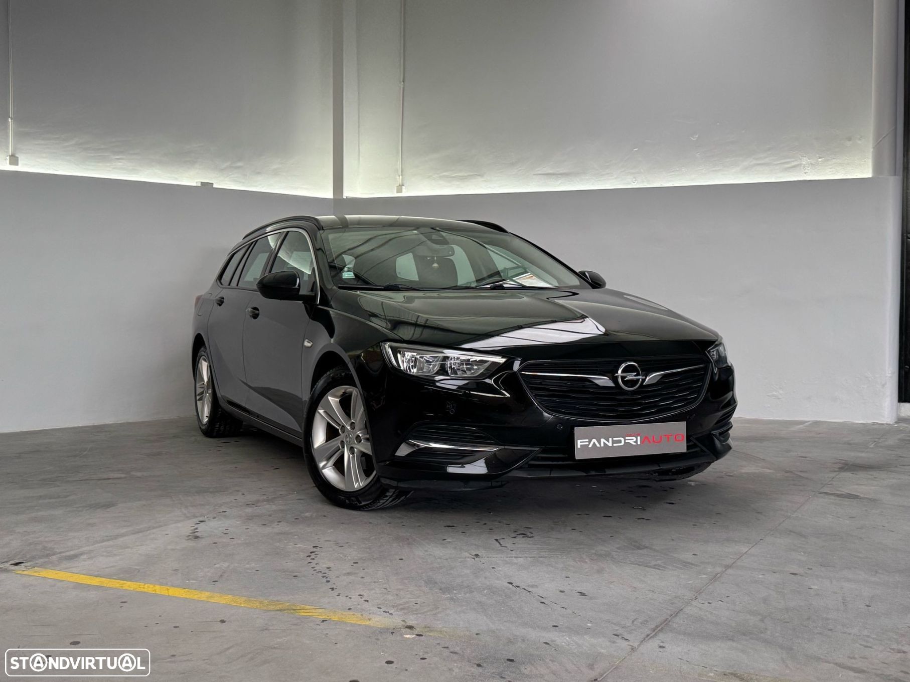 Opel Insignia Sports Tourer 1.6 CDTi Business Edition - 1