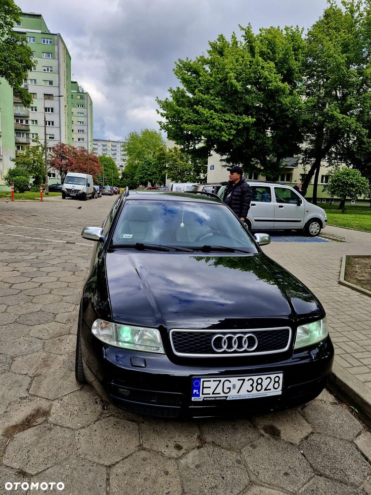 Audi S4 Avant 2.7 Quattro - 1