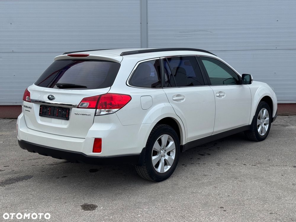 Subaru Outback 2.5i Comfort Navi AT - 6