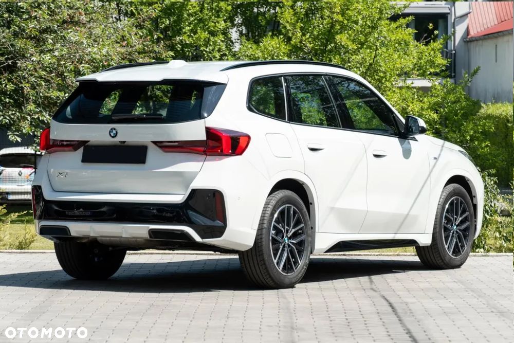 BMW X1 sDrive20i mHEV - 6