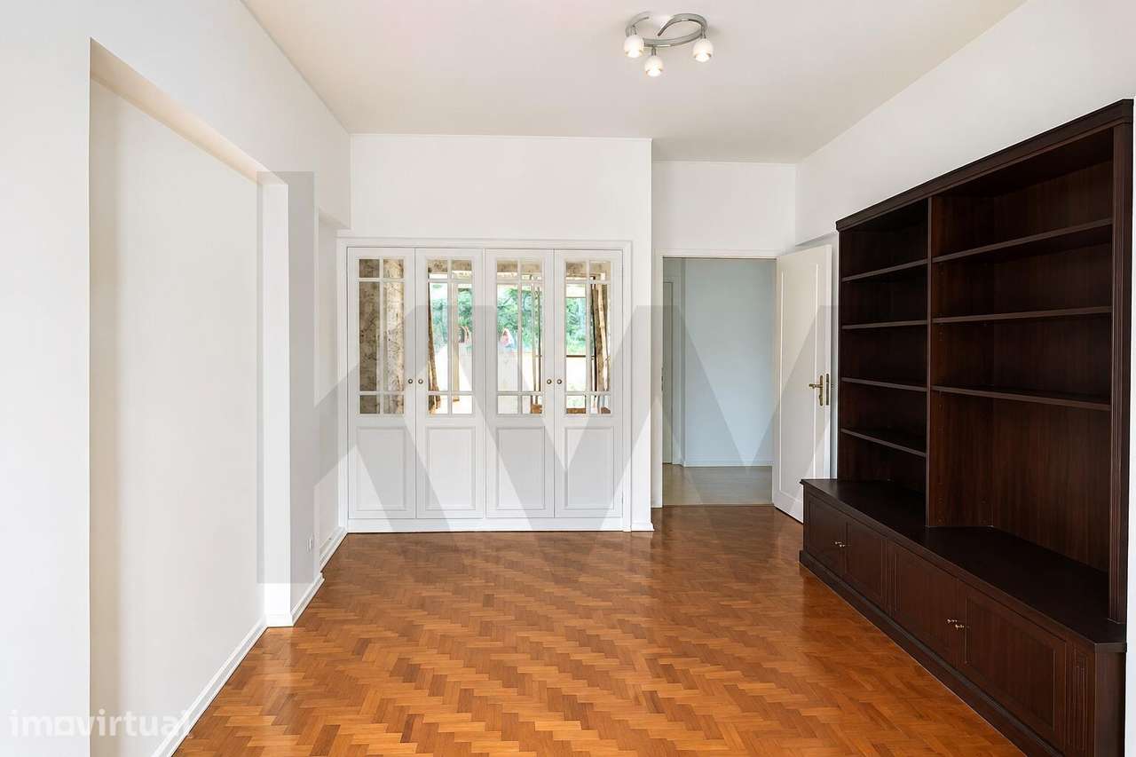 Apartamento T1 para Arrendamento | Rua Castilho | Lisboa - Grande imagem: 3/10