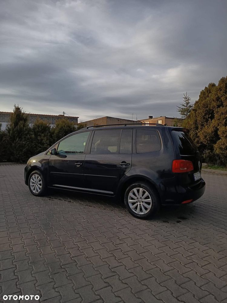 Volkswagen Touran 1.6 TDI DPF BlueMotion Technology Comfortline - 5
