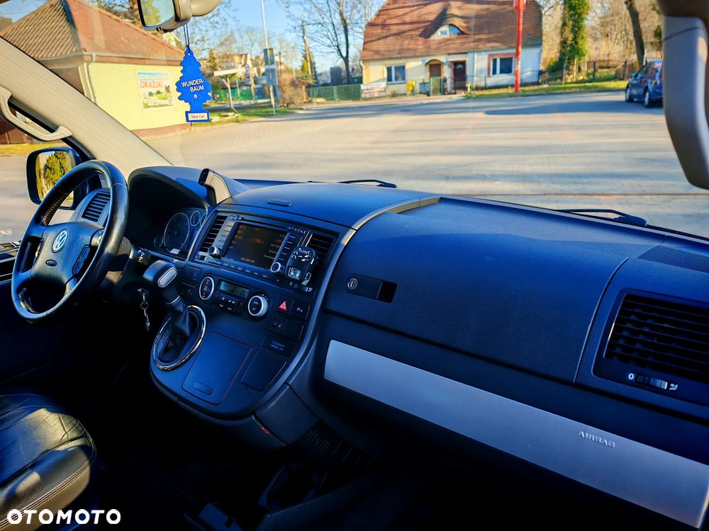 Volkswagen Multivan - 6