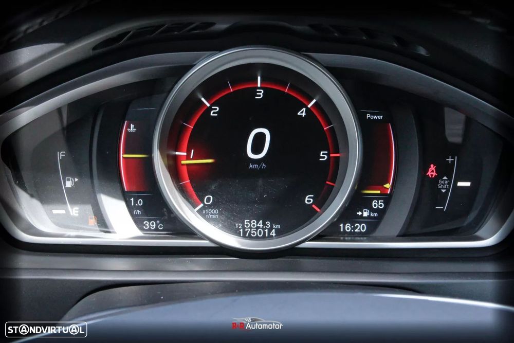 Volvo V40 1.6 D2 Volvo Ocean Race — fotografia 14