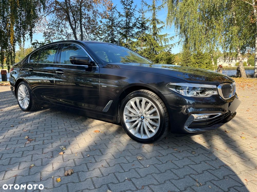 BMW Seria 5 520d xDrive Luxury Line - 4