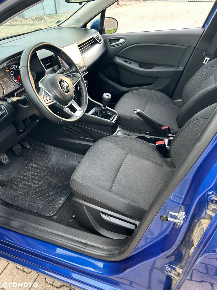 Renault Clio TCe 90 EVOLUTION - 11