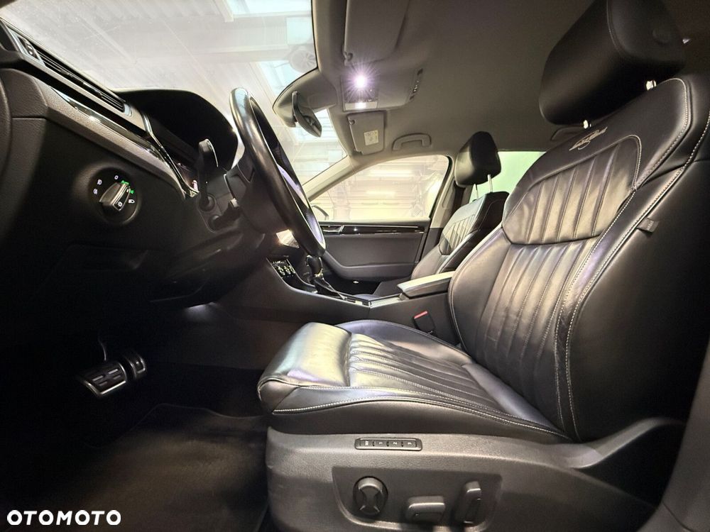 Skoda Superb 2.0 TDI SCR 4x4 L&K DSG - 20