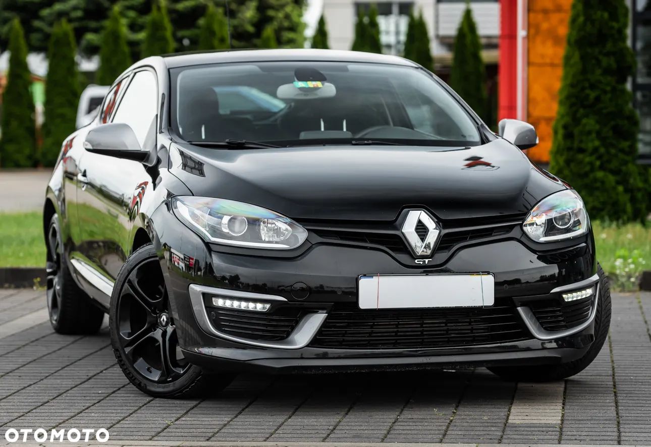 Renault Megane 220 GT - 1