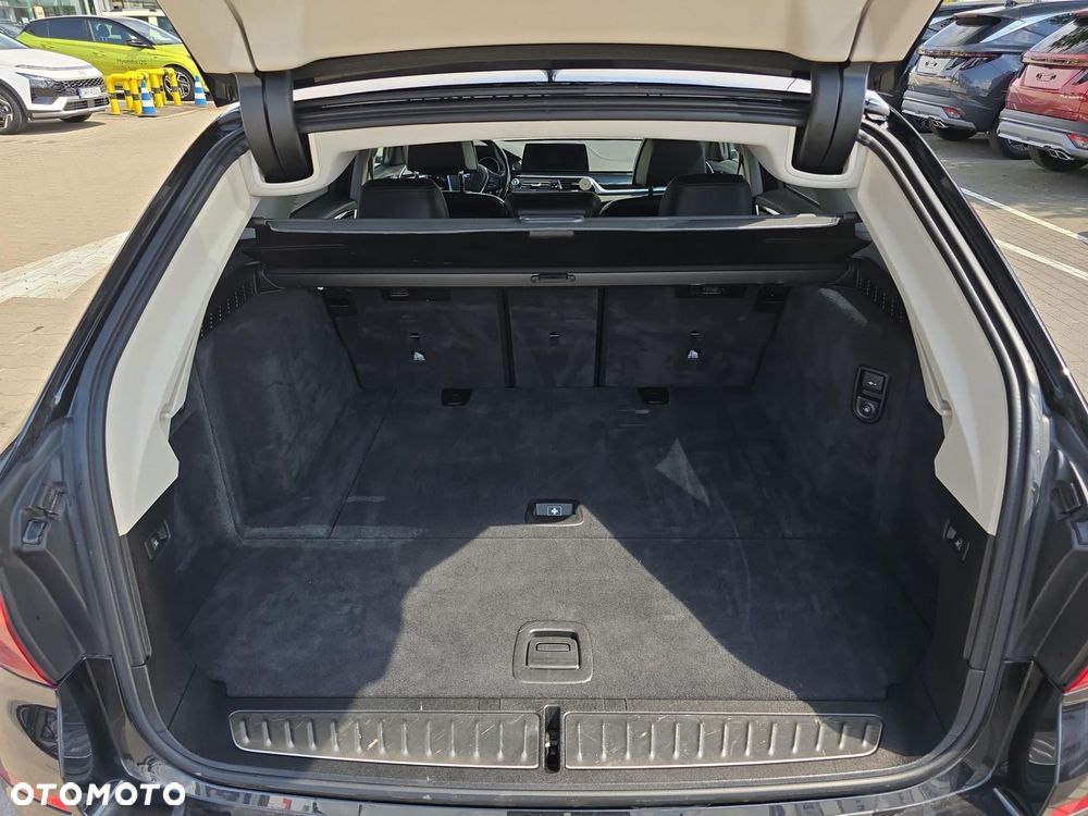 BMW Seria 5 520d - 9