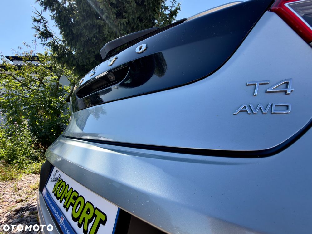 Volvo V40 Cross Country T4 AWD Geartronic Kinetic - 28