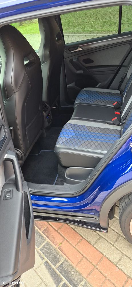 Volkswagen Tiguan - 12