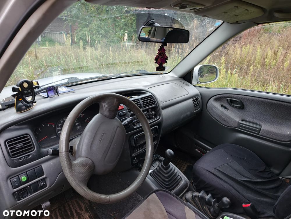Suzuki Grand Vitara - 6