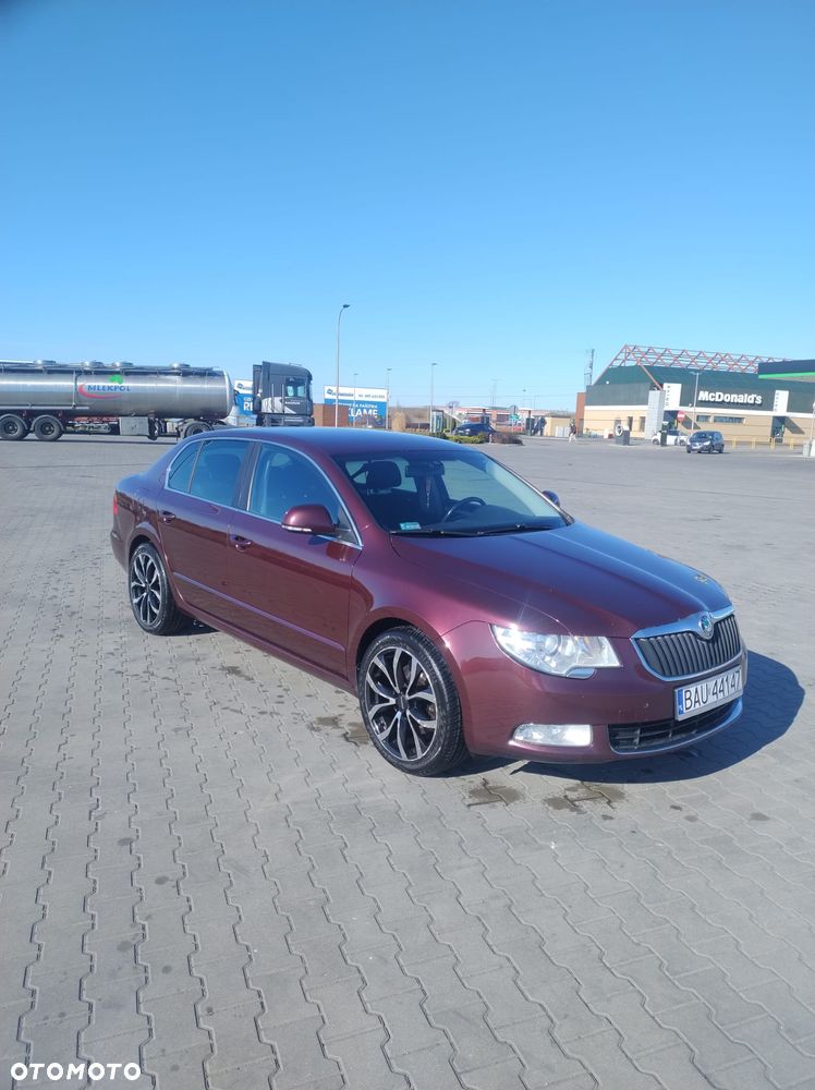Skoda Superb - 1