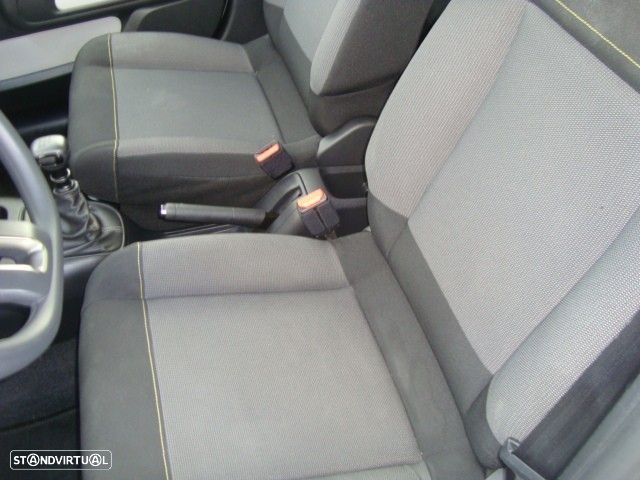 Citroën C3 1.5 BlueHDi Feel - 21