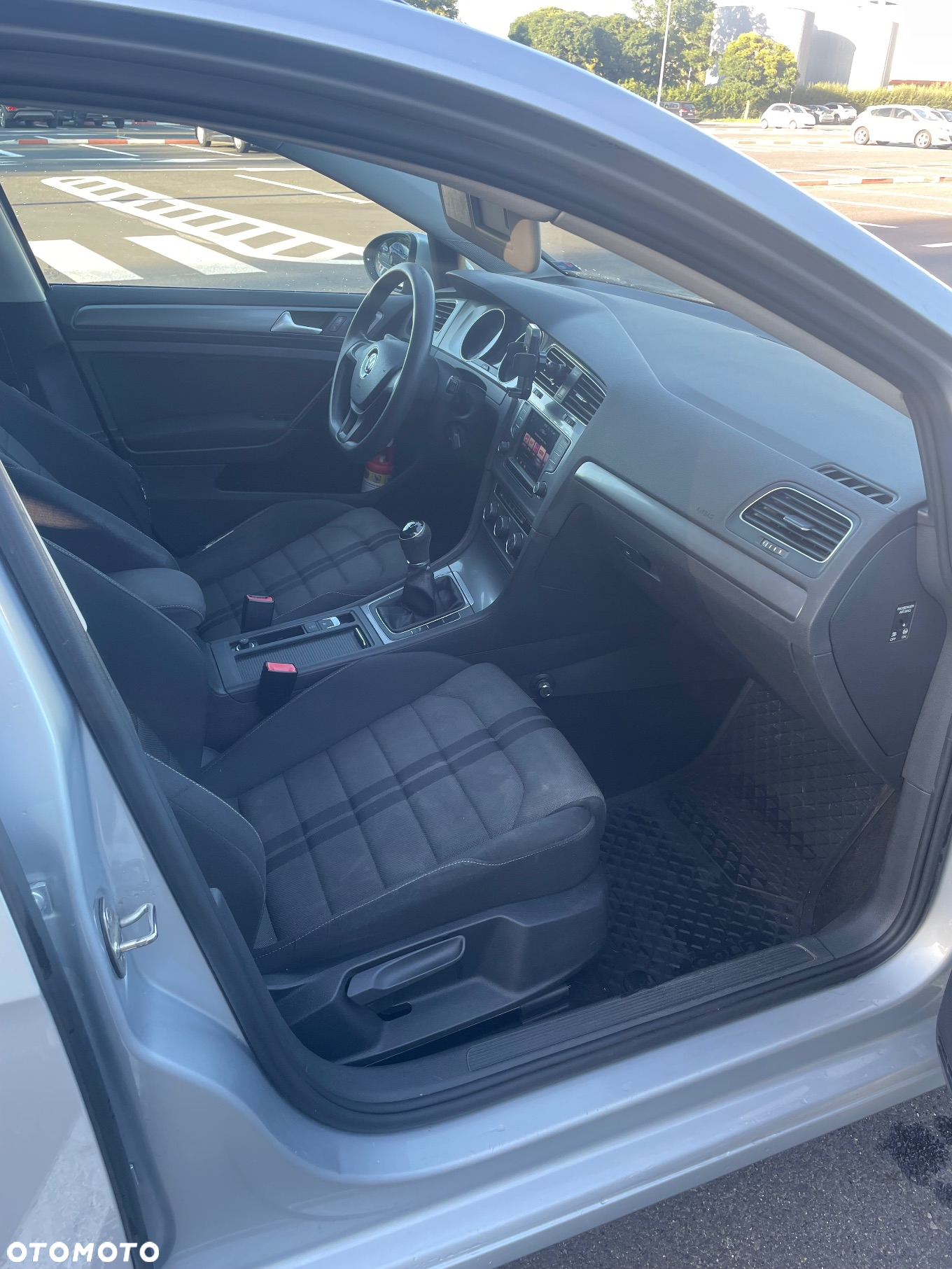 Volkswagen Golf VII 1.6 TDI BlueMotion Trendline - 10