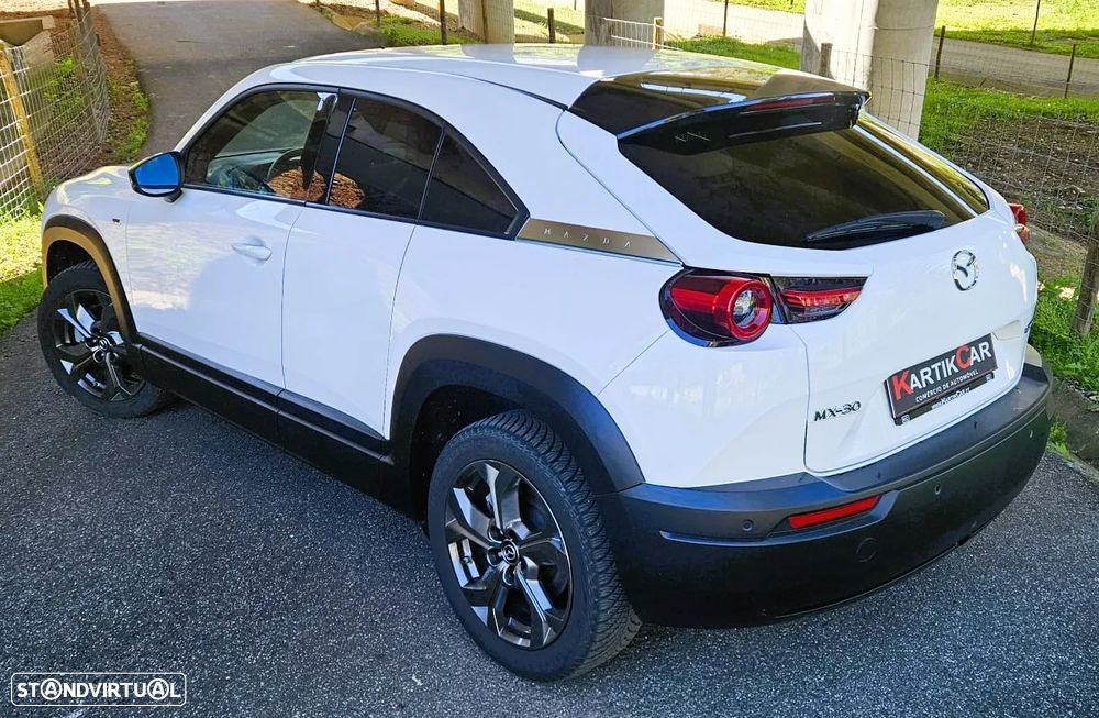 Mazda MX-30 e-SKYACTIV Advantage+Modern Confidence - 10