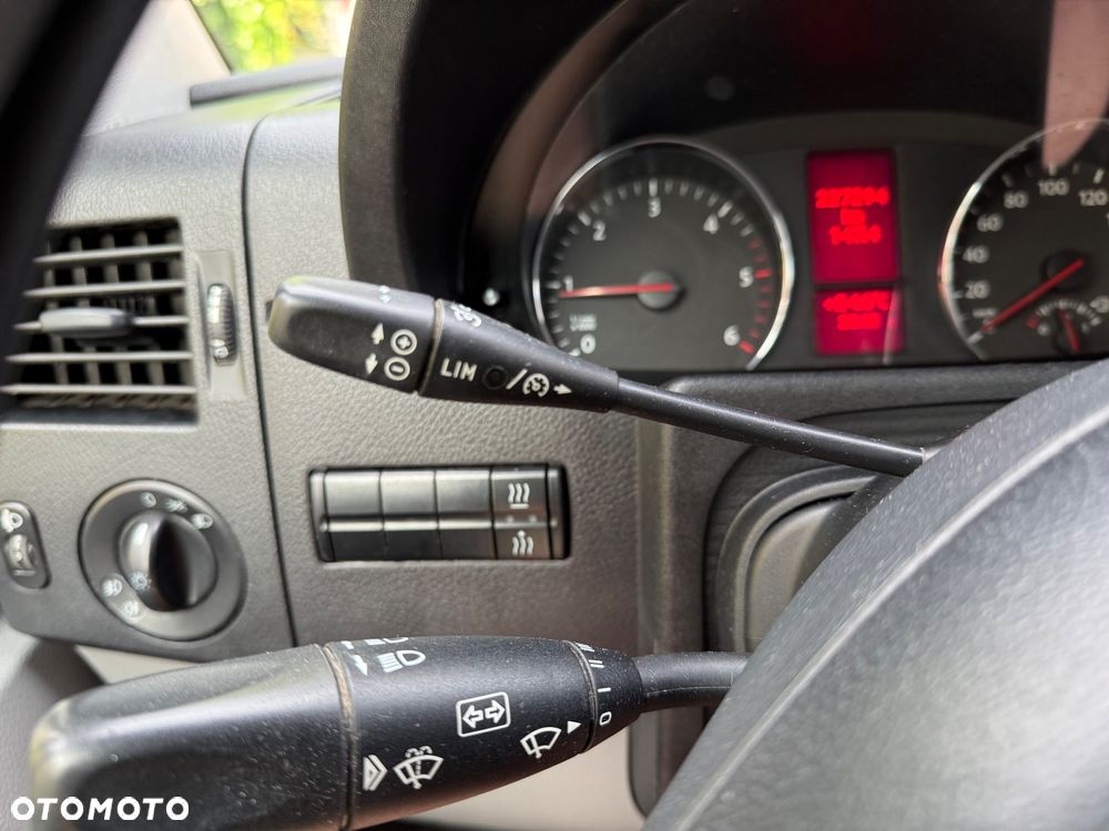 Volkswagen Crafter - 17