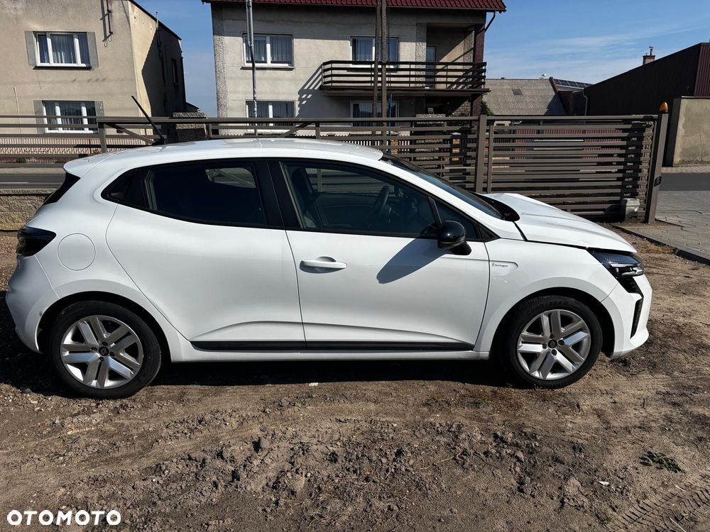 Renault Clio TCe 90 EVOLUTION - 9