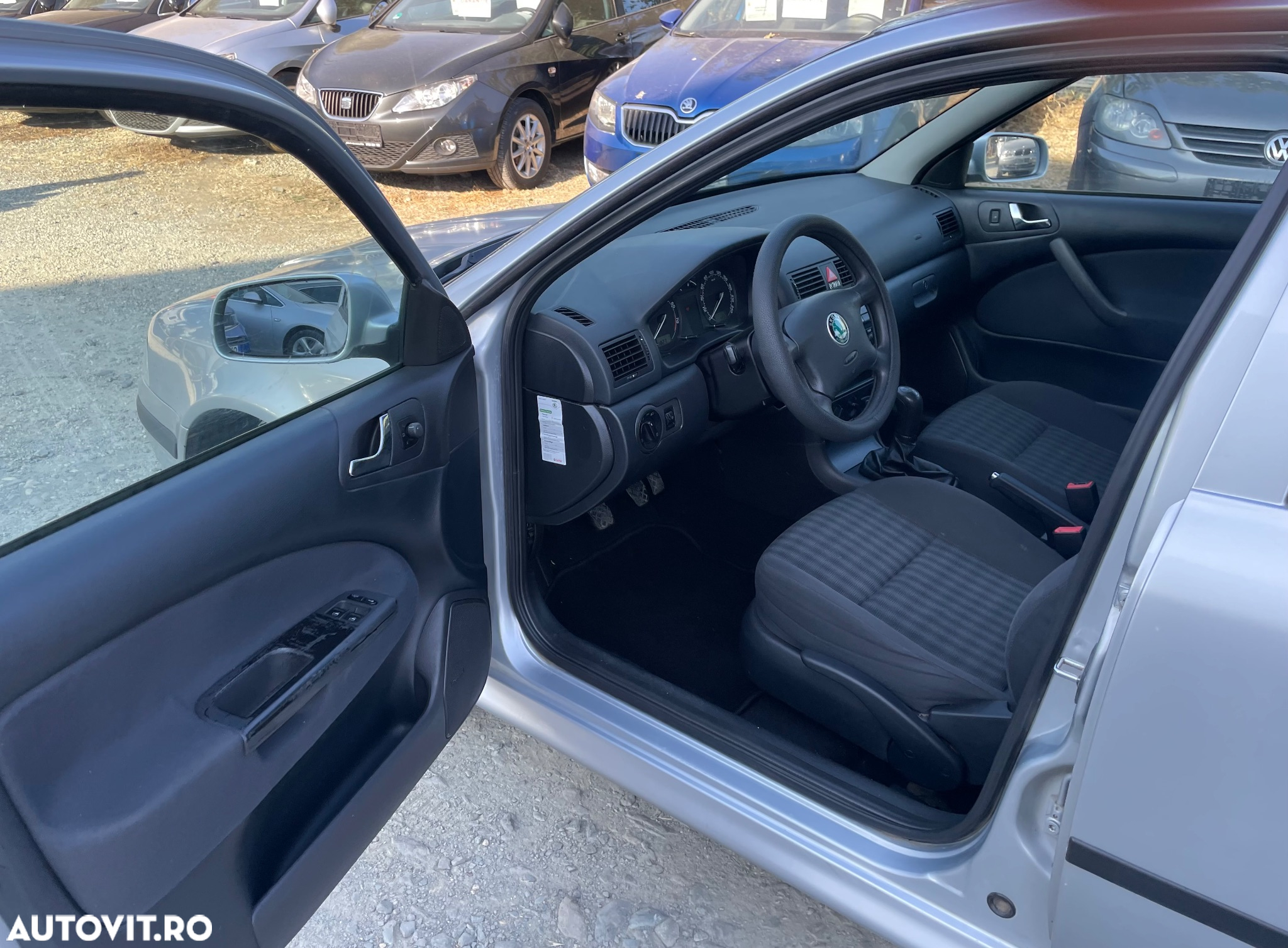 Skoda Octavia 1.6 Tour - 10
