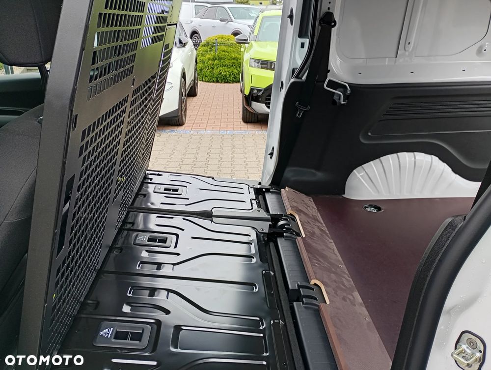 Citroën Berlingo załogowy XL 130KM automat - 13