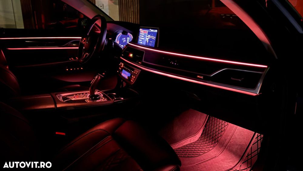 BMW Seria 7 730d xDrive - 39