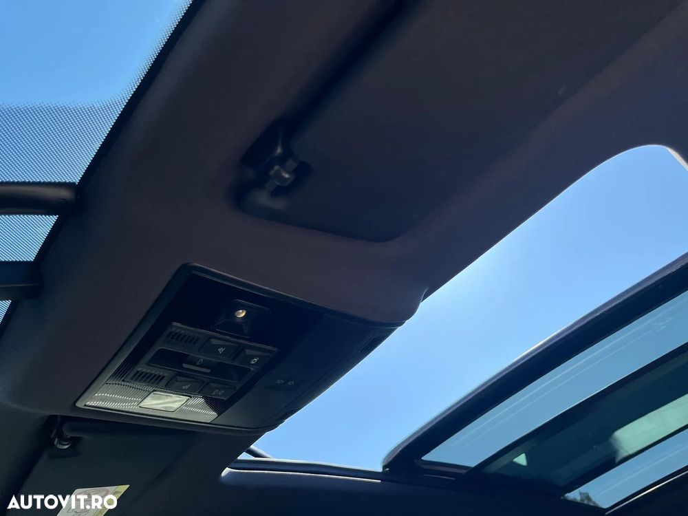 Skoda Karoq 2.0 TSI 4X4 DSG Sportline - 9