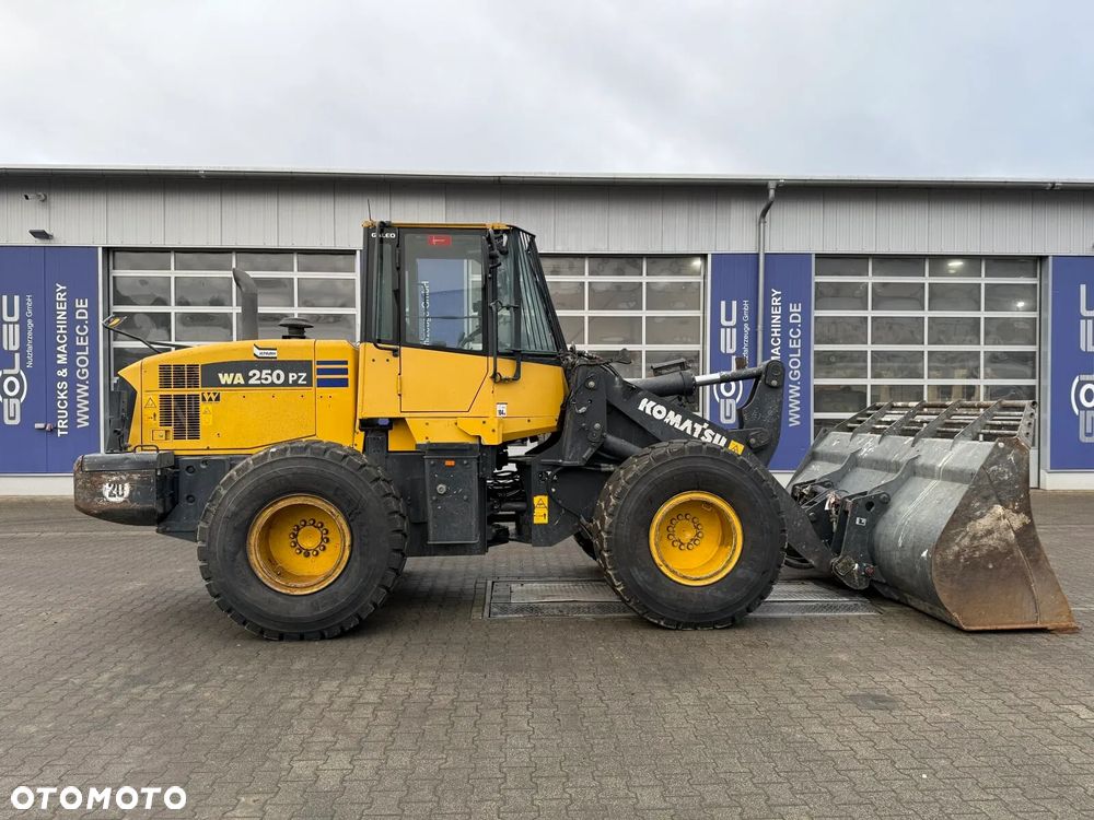 Komatsu WA 250PZ-6 - 3