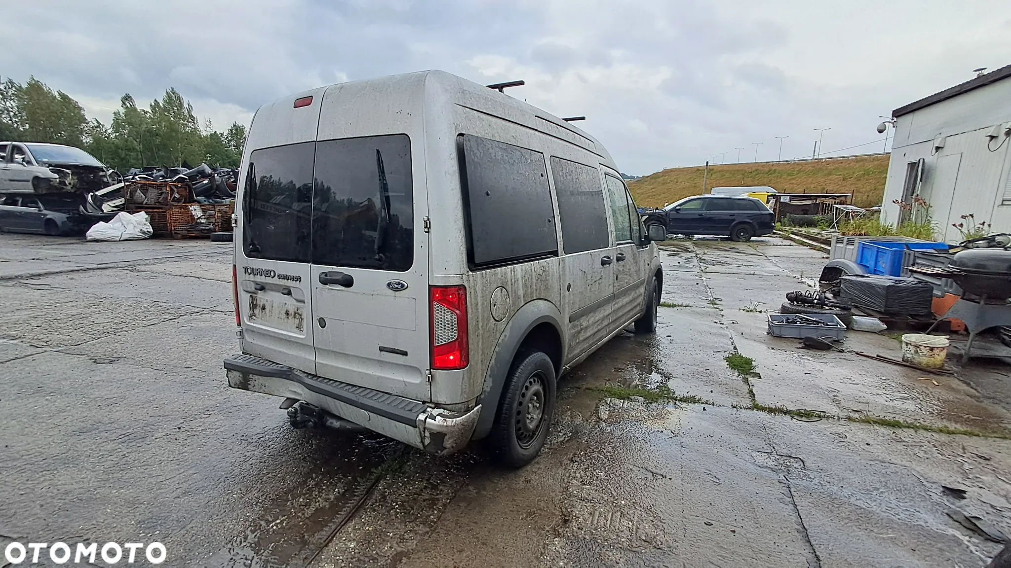 FORD TOURNEO CONNECT 1.8 wszystkie części silnik skrzynia biegów drzwi fotel maska lusterko - 6