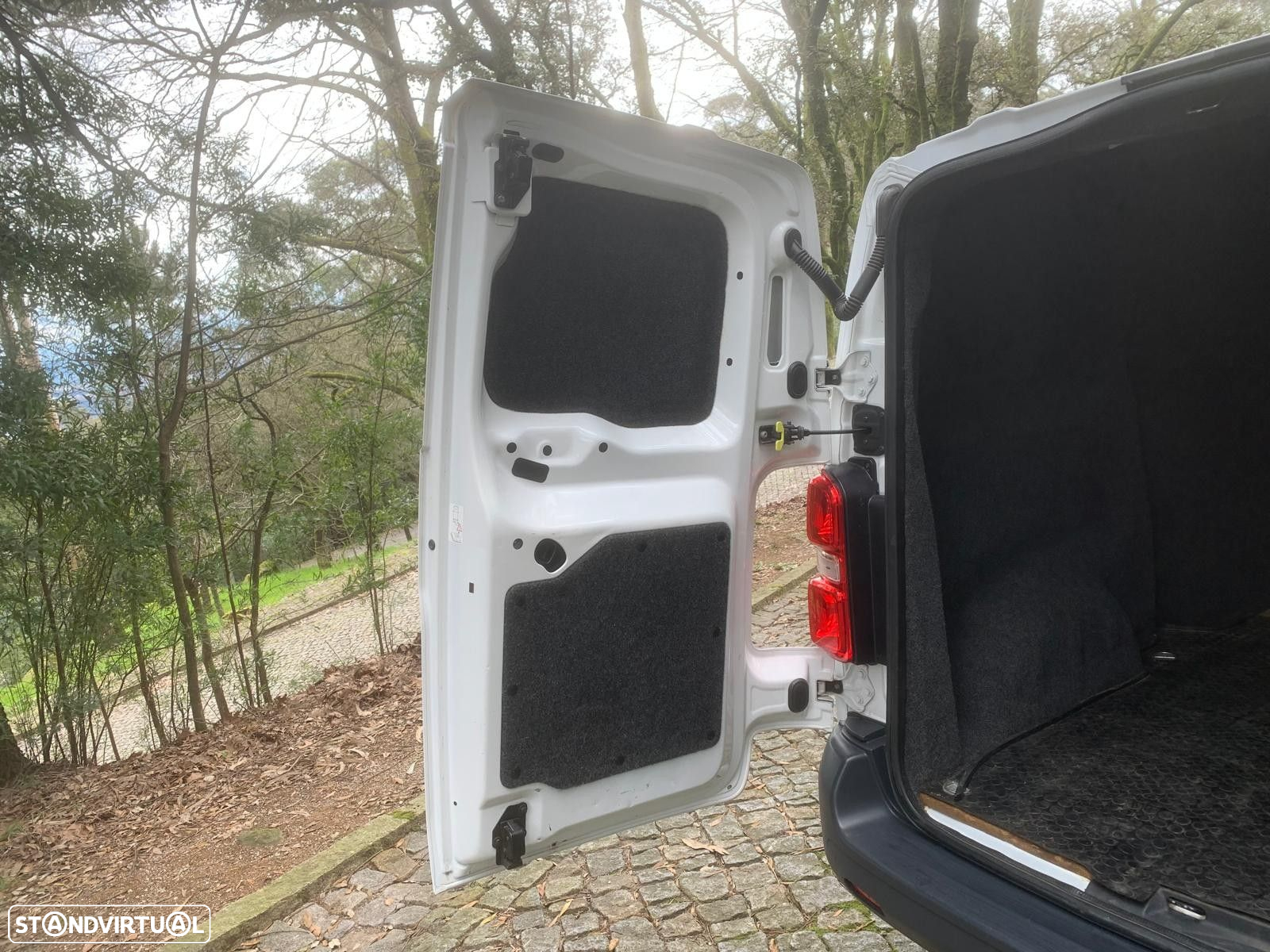 Citroën Jumpy 1.6 BlueHDi M - 11