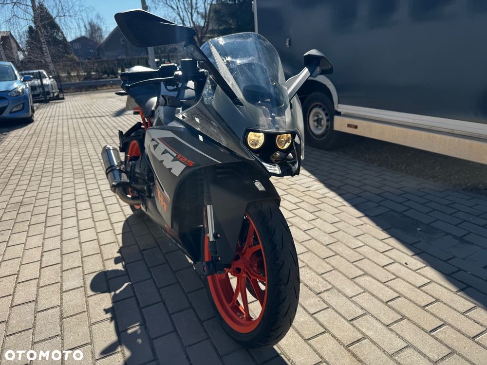 KTM RC 125 - 6