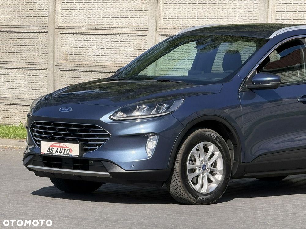 Ford Kuga 2.0 EcoBlue 4x4 TITANIUM - 28