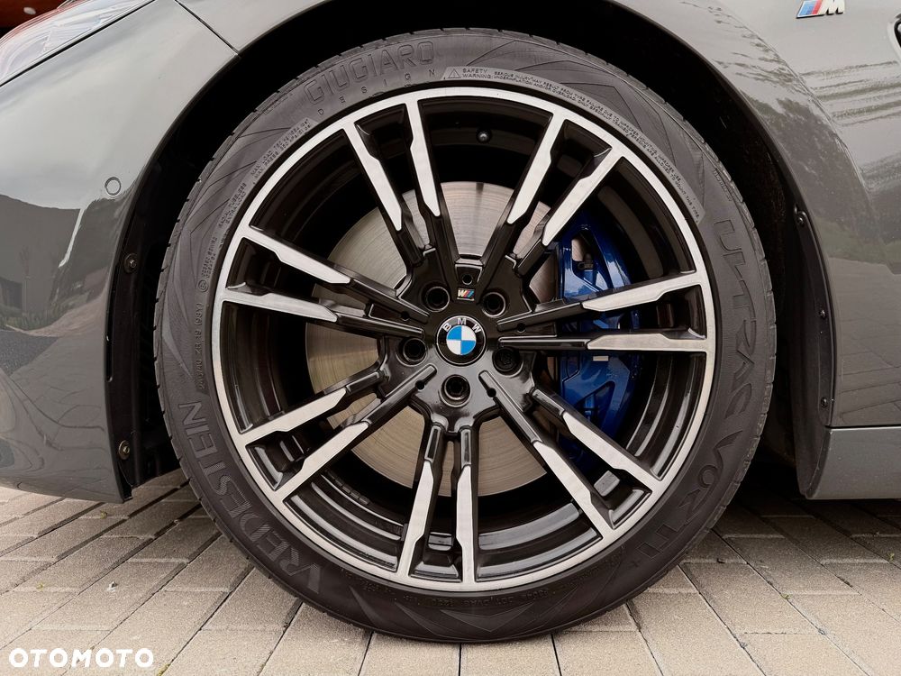 BMW Seria 8 - 8