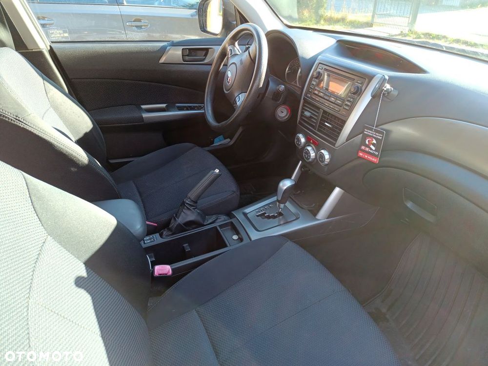 Subaru Forester 2.0X Automatik Active - 24
