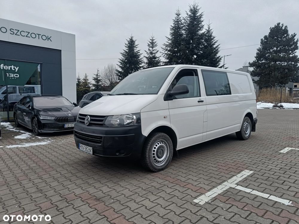 Volkswagen Transporter - 1
