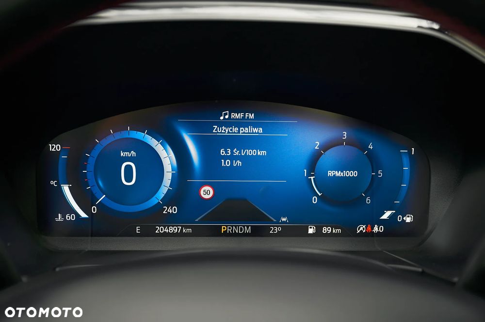 Ford Kuga 2.0 EcoBlue 4x4 ST-LINE X - 29
