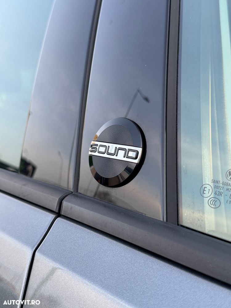 Volkswagen Golf 1.6 TDI DSG Sound - 9