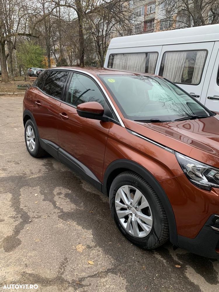 Peugeot 3008 1.6 BlueHDI S&S EAT6 Allure - 10