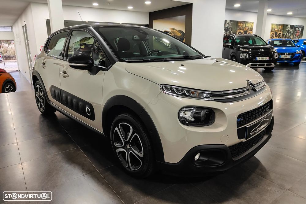 Citroën C3 1.2 PureTech Shine EAT6 - 3