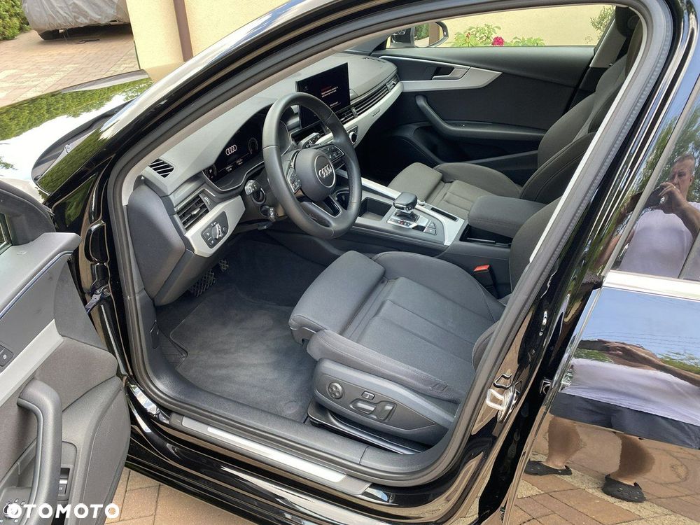 Audi A4 Avant - 31