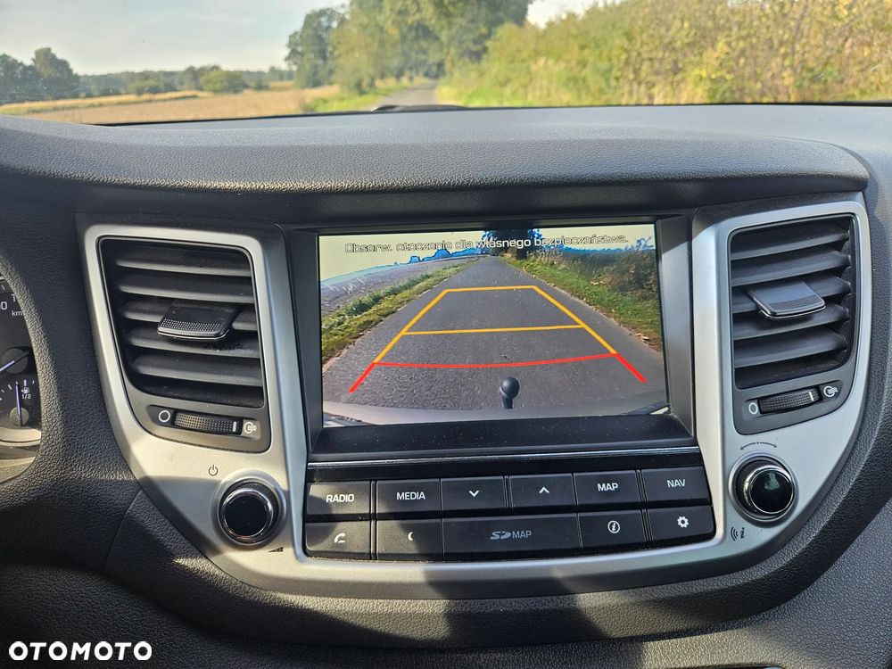 Hyundai Tucson 2.0 CRDI BlueDrive Comfort 2WD - 26