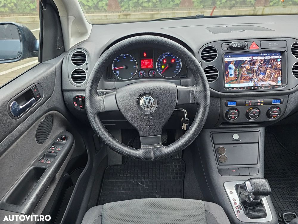 Volkswagen Golf Plus 1.9 TDI DSG Edition - 9