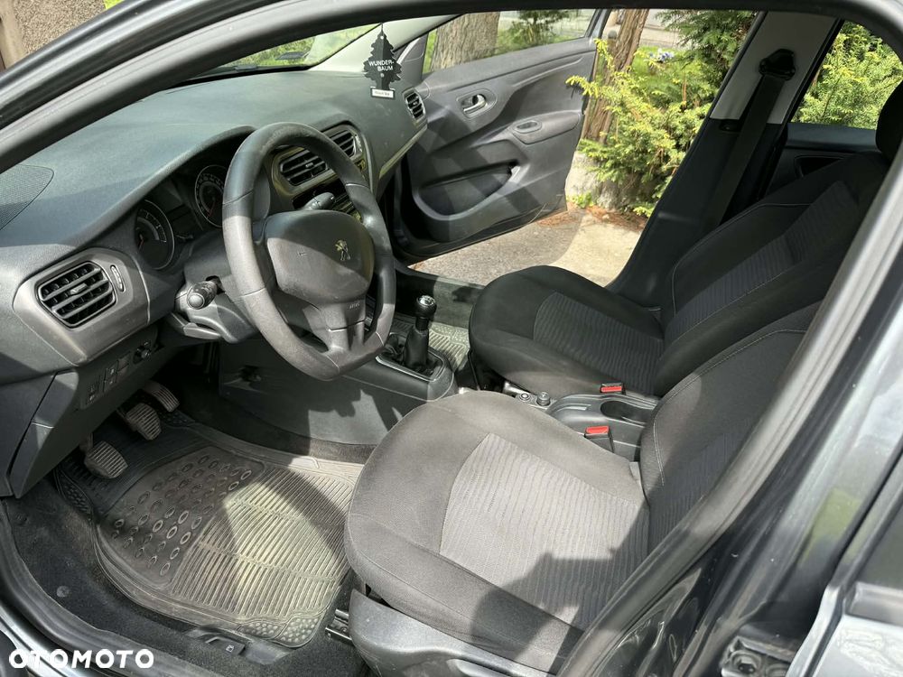 Peugeot 301 1.6 VTi Active - 24